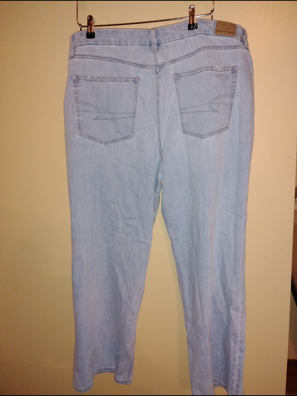 American Eagle Outfitters Light Blue Flare Jeans - Picture 2 of 3